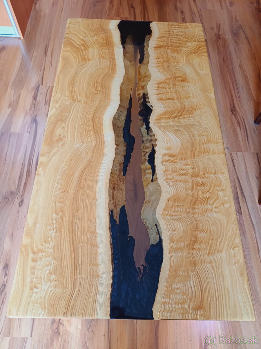 Konferenčný stolík - 9