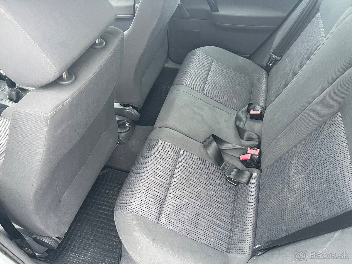 Volkswagen Polo 1,4 - benzín 55 kW - 9