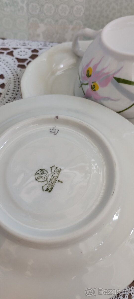 Porcelánové šálky s podšálkami sada 10 ks - 9