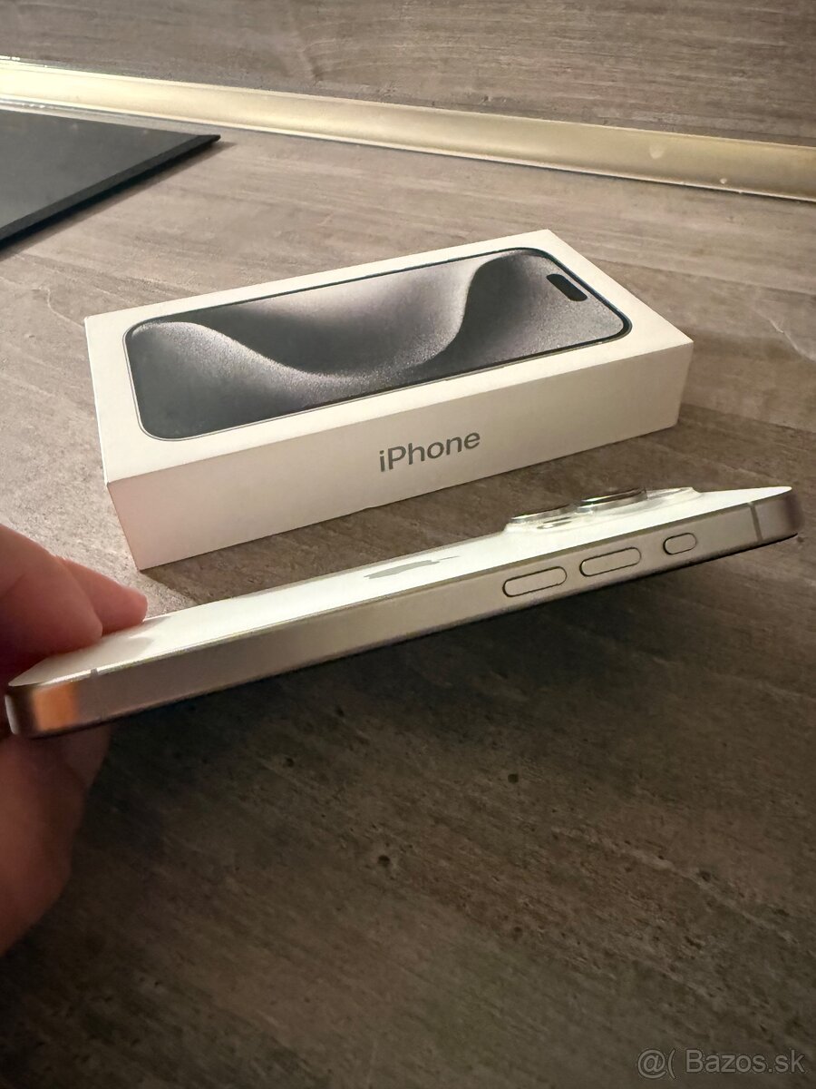 Iphone 15 Pro 512 GB biely ako nový bez škrabancov. - 9