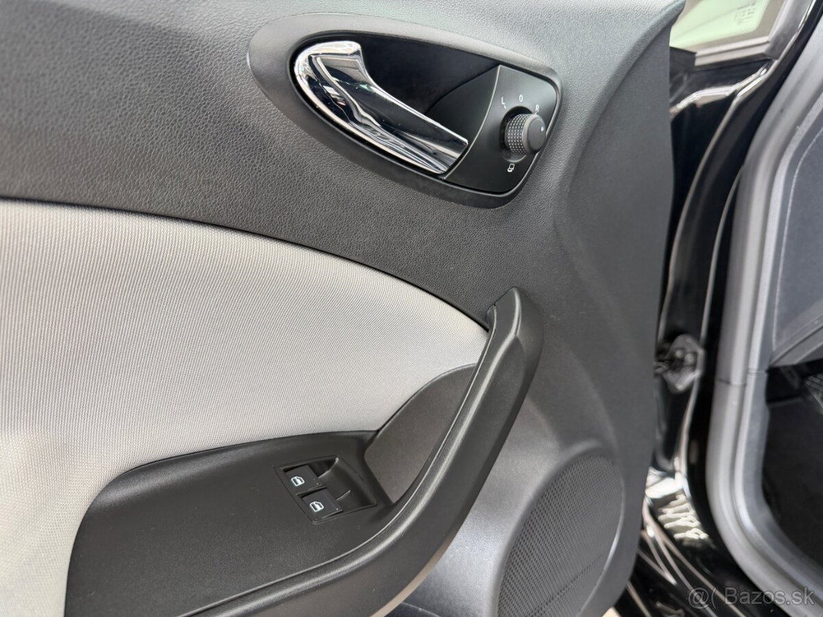 Seat Ibiza 1,2 TSI,Style,navi,LED - 9