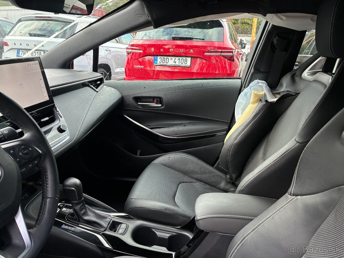 Toyota Corolla Hybrid 2.0 r.v.2024/3 e-CVT 112 kW EXECUTIVE - 9