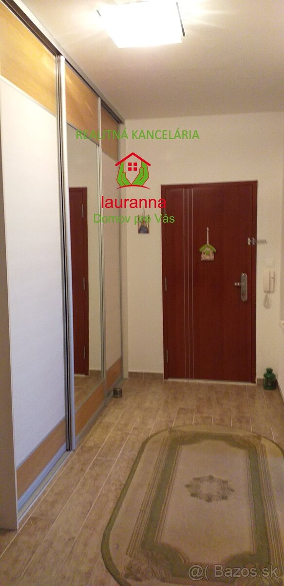 Veľký trojizbový byt s 2 balkónmi a so státím, DS, Záhradníc - 9