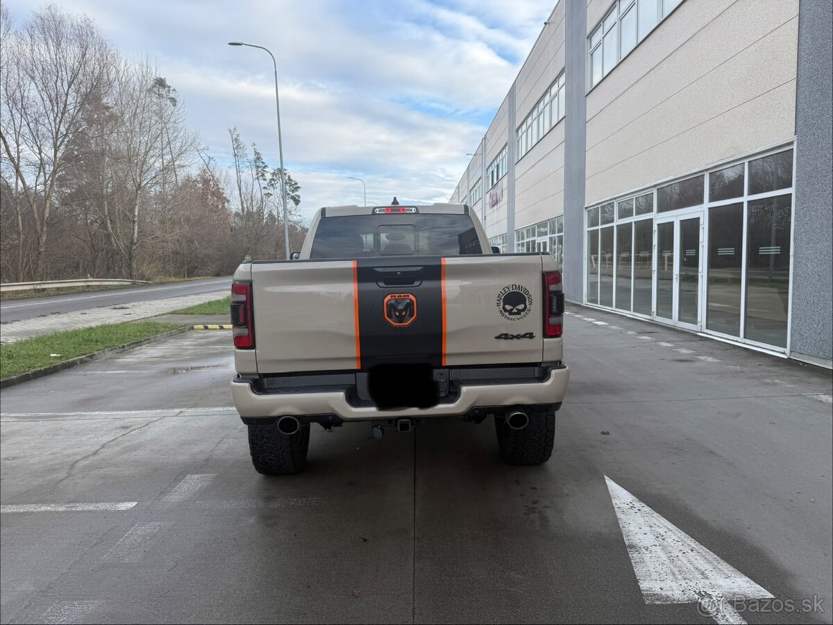 Dodge RAM 1500 5,7 hemi - 9