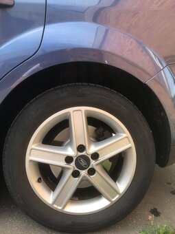 Predám Ford Focus ST 2.0 TDCi (136 k) - 9