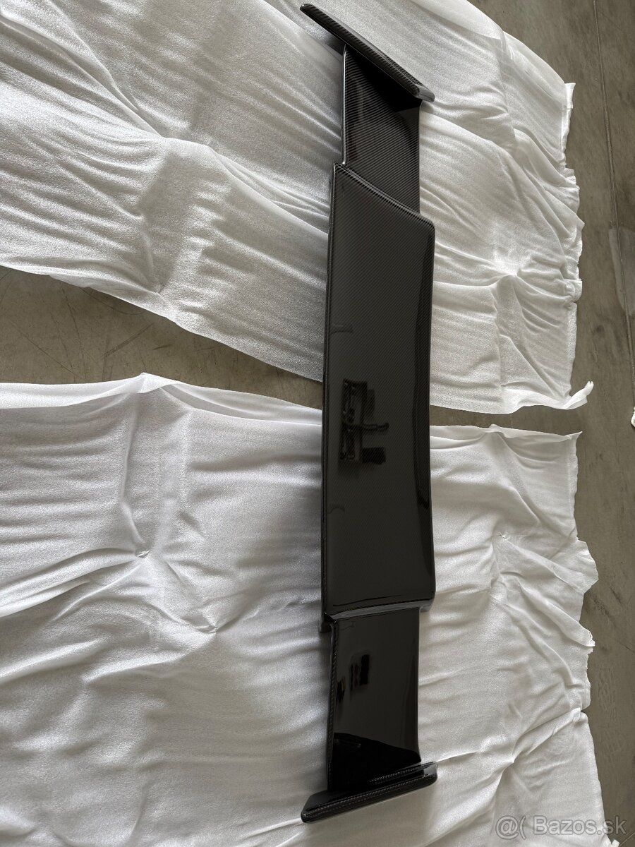 Mercedes G Brabus doplnky kapota led rampa krídlo spoiler - 9