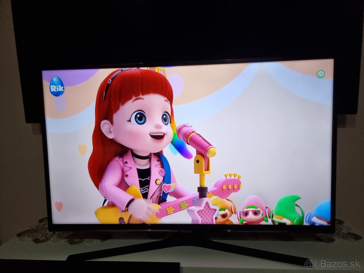 Predám LED TV SAMSUNG UE32F4000AW HD - 9