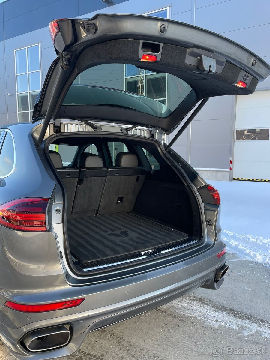 Porsche Cayenne 3.0 TDI Facelift TipTronic GTS Packet DPH - 9