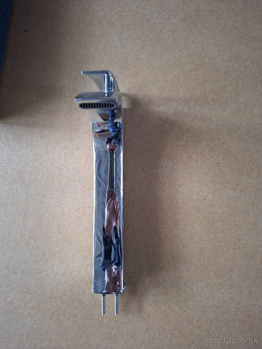 Vysoká vodovodná batéria - 9