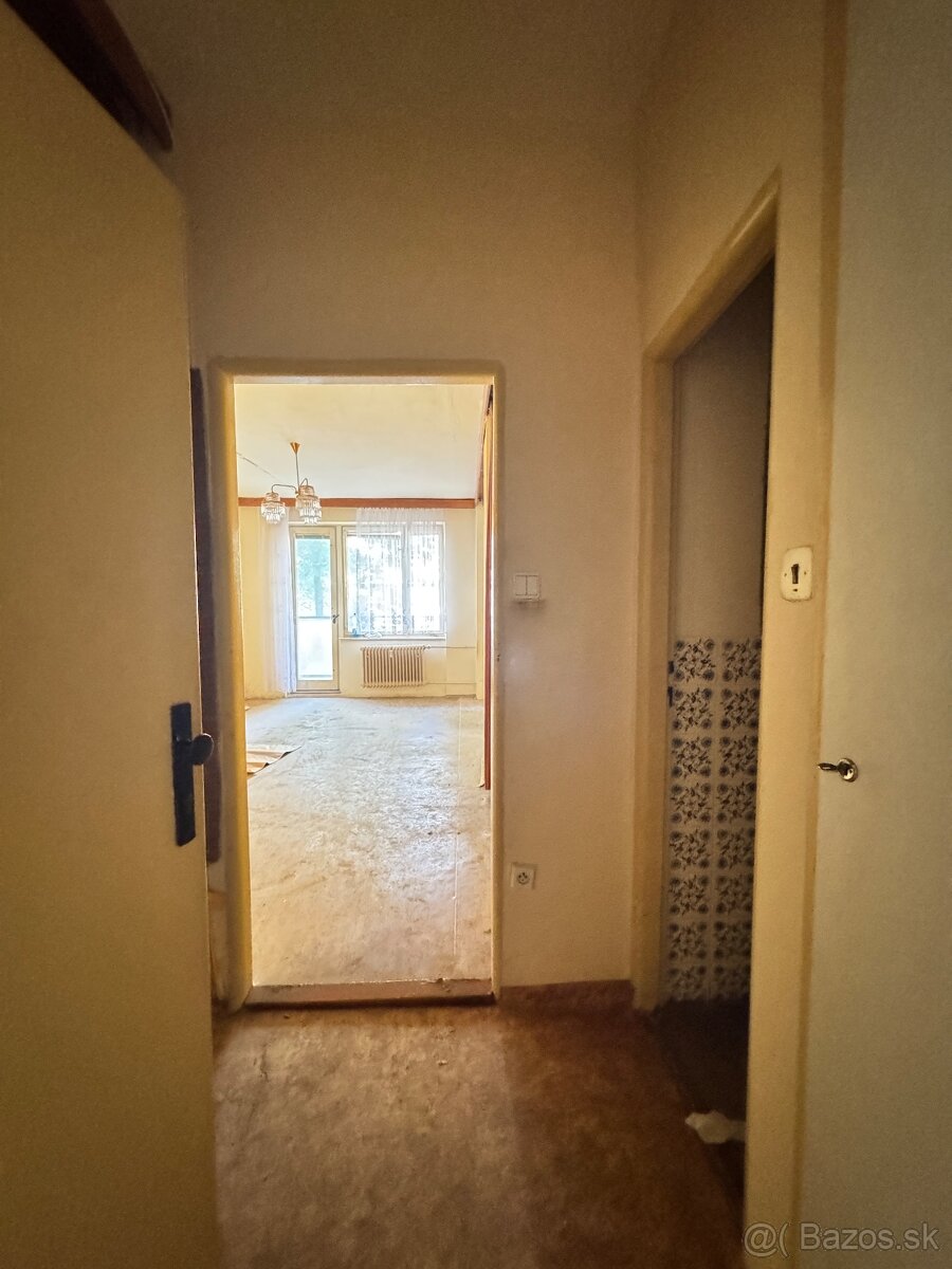 PREDAJ 1,5-izbový byt Piešťany - 9