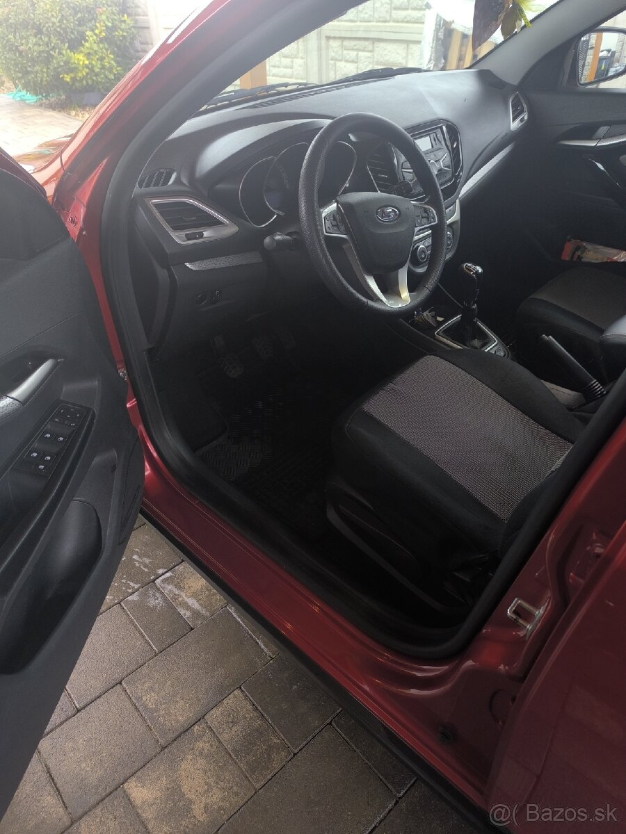 Predam Lada Vesta SW Cross 1.6 - 9