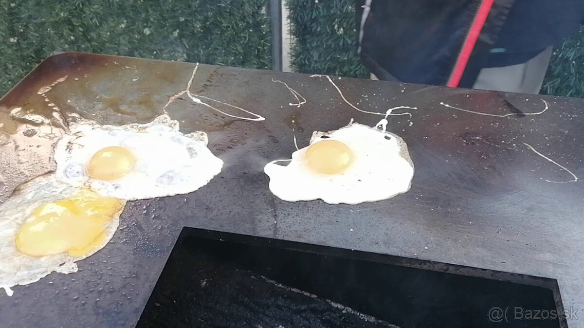 Predám záhradný grill - 9