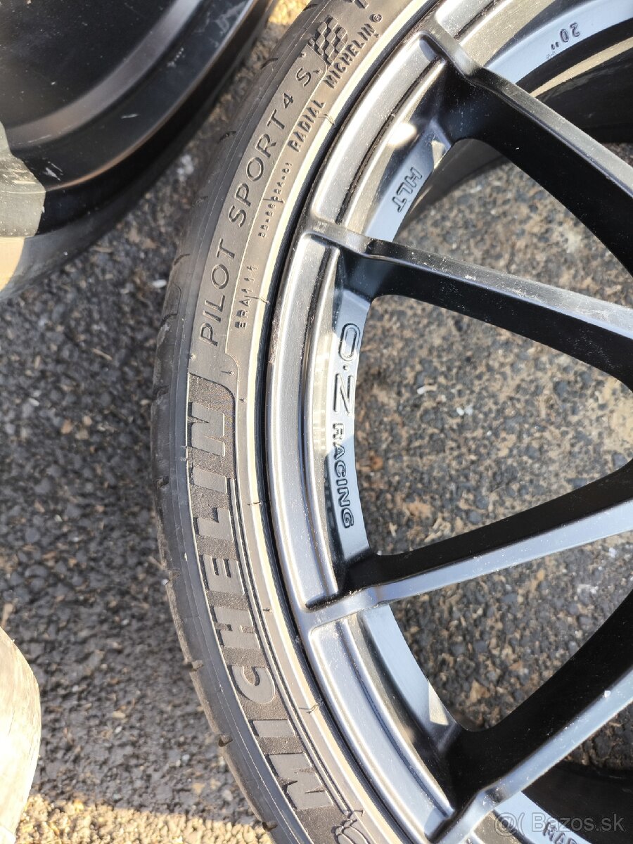 OZ racing Ultraleggera HLT 5x112 R20 - 9