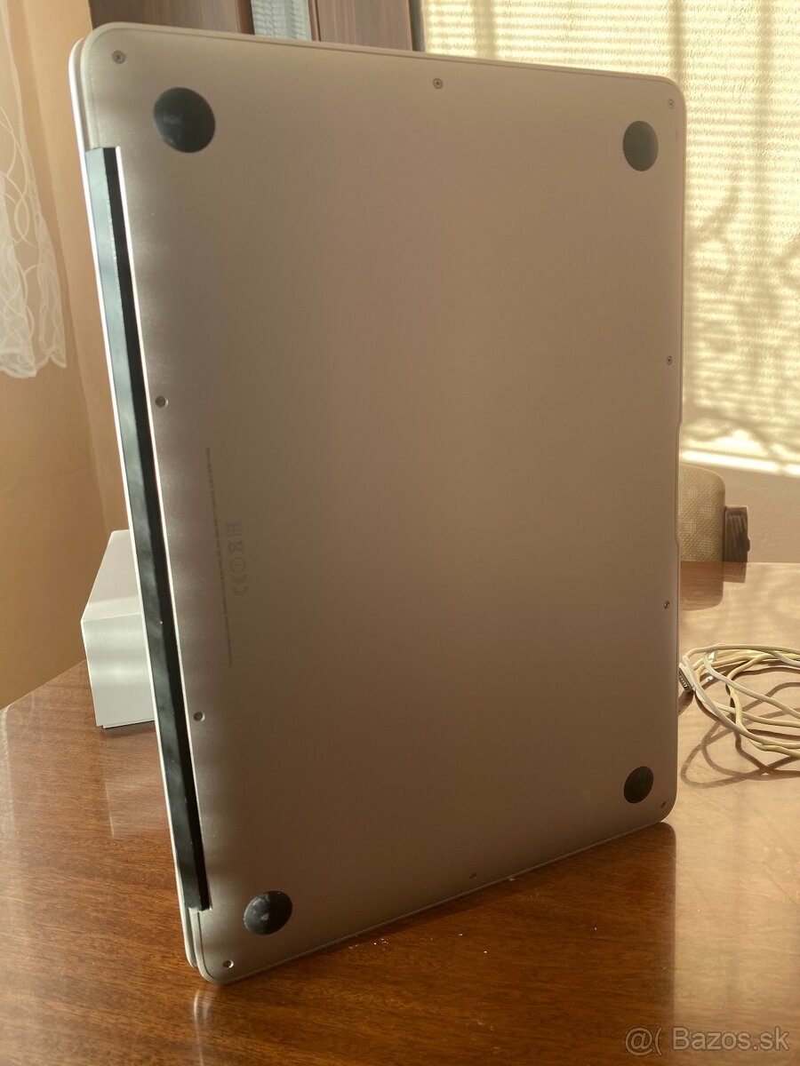 Apple MacBook Air 2015, i5, 128GB SSD, 8GB RAM - 9