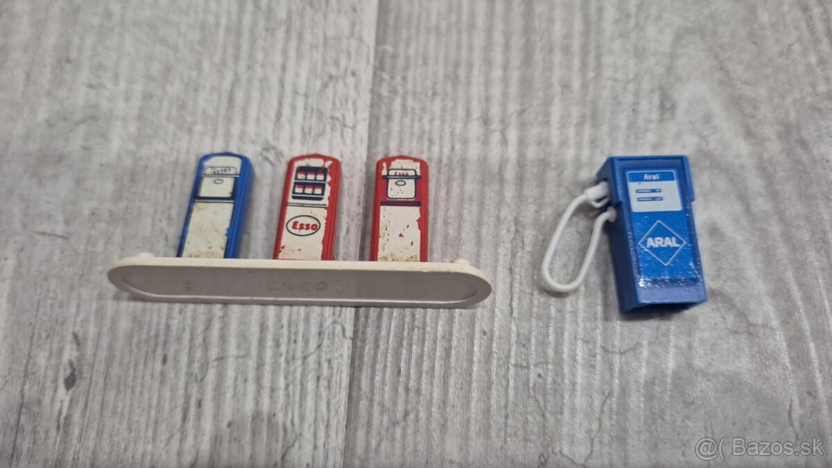 LEGO 60-te roky, Ford Taurus 263-2 + Stromy - 9