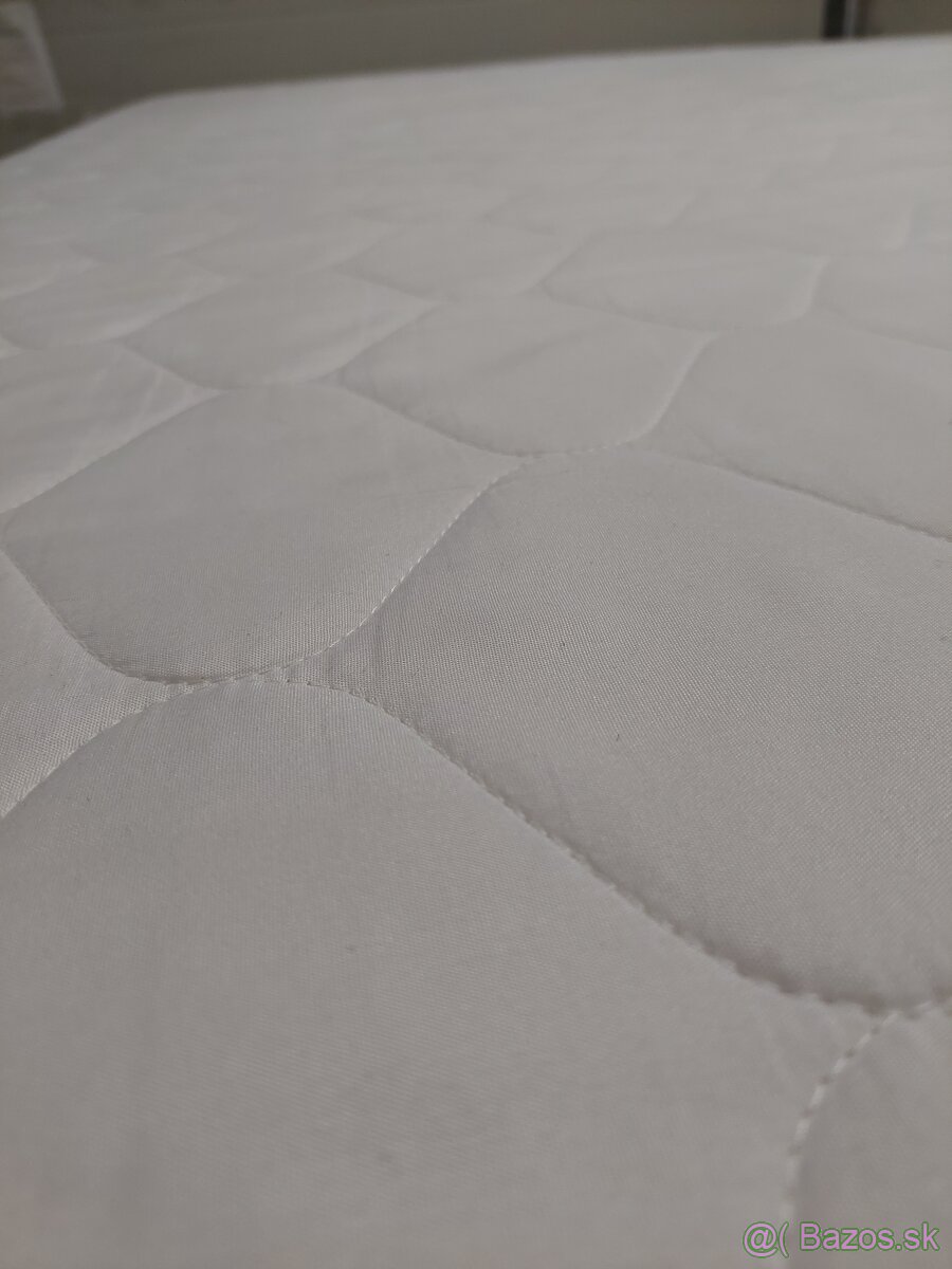 Manželská posteľ Ikea Malm 160x200cm - 9