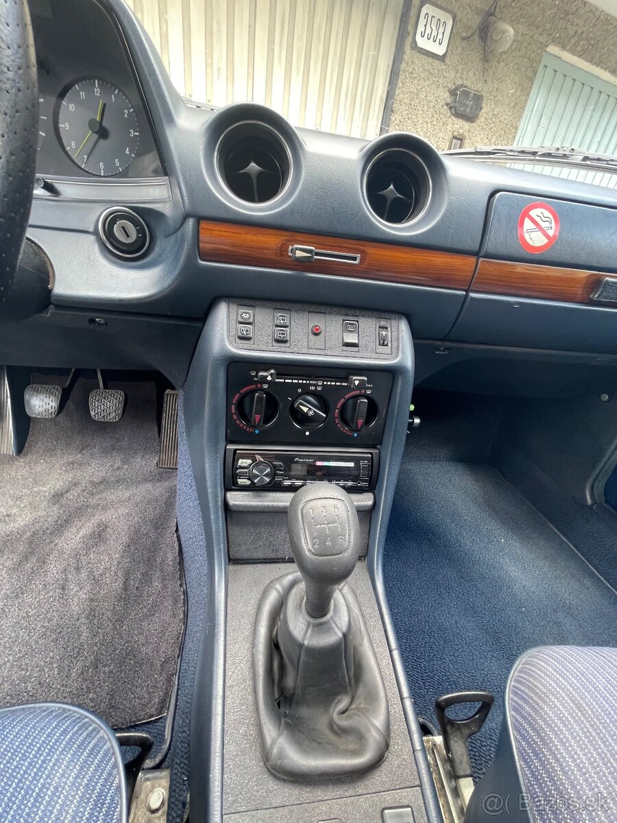 Mercedes w123 300TD combi - 9