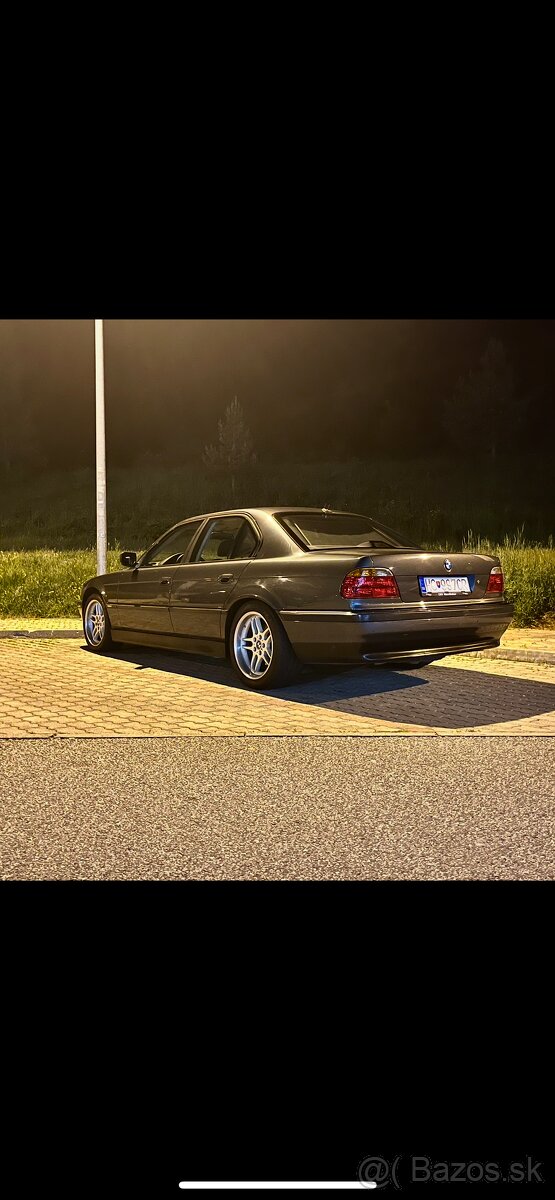 BMW E38 728i - 9