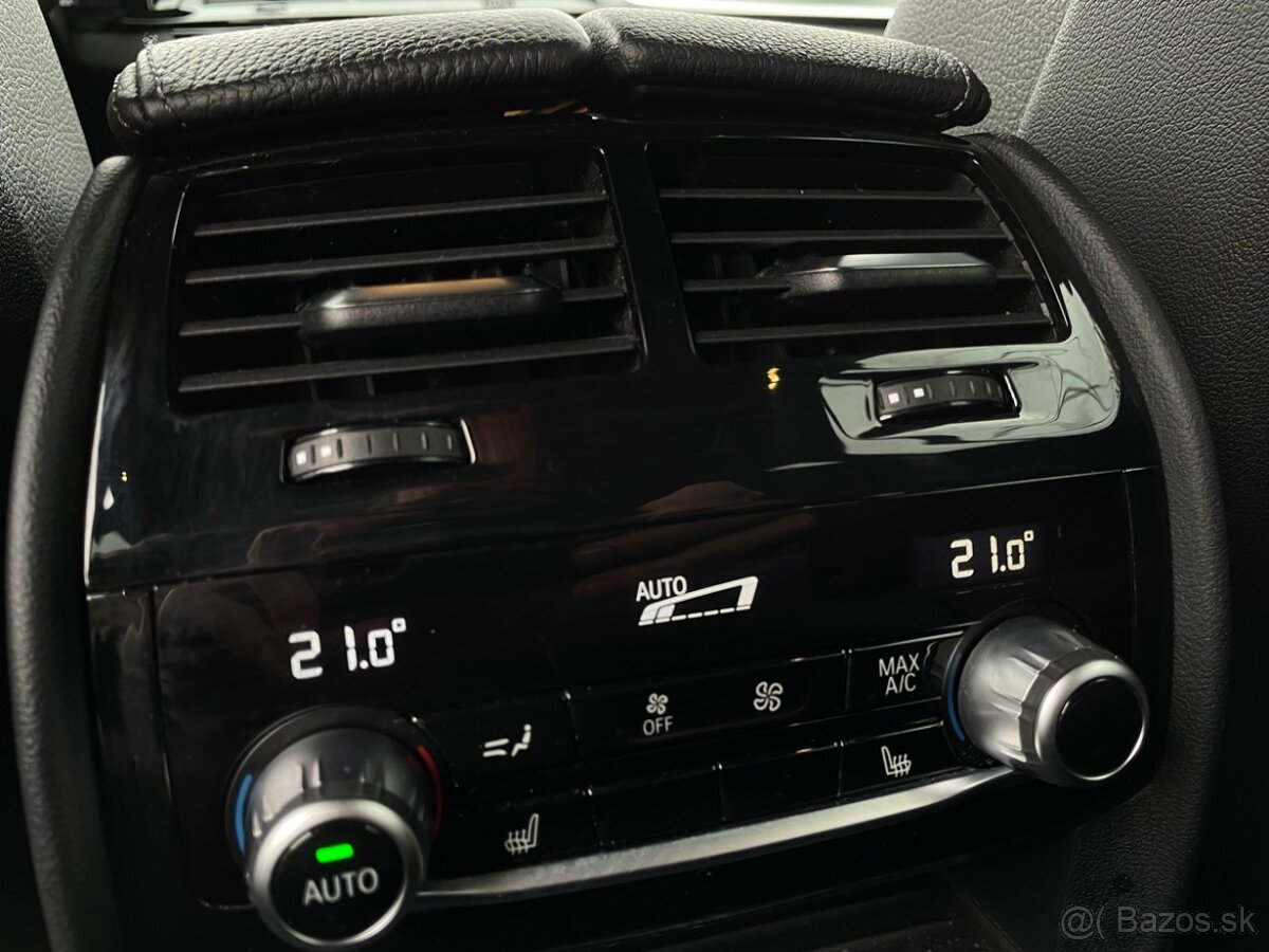 BMW 540iXDrive 245kW Touring M-paket Maximální výbava - 9