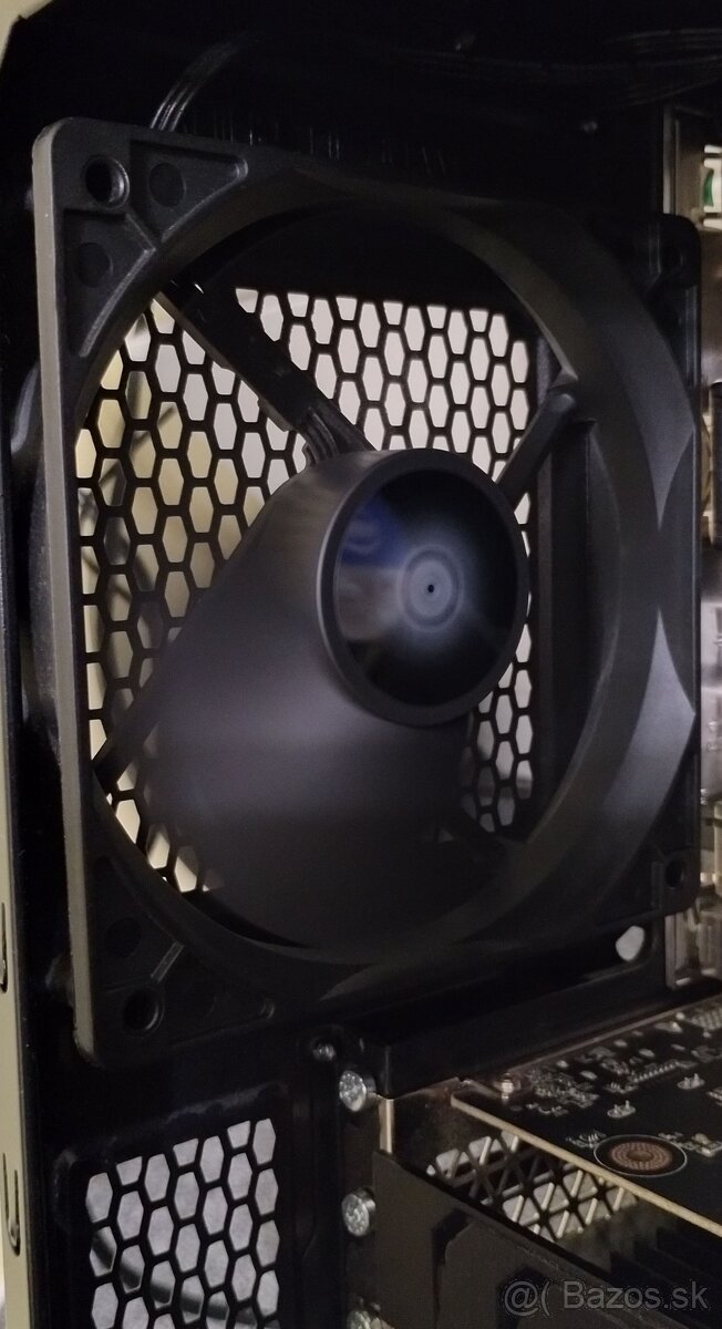 Intel i5-4460@3,2GHz, GTX 1650 4GB, 16GB DDR3, 160GB SSD - 9