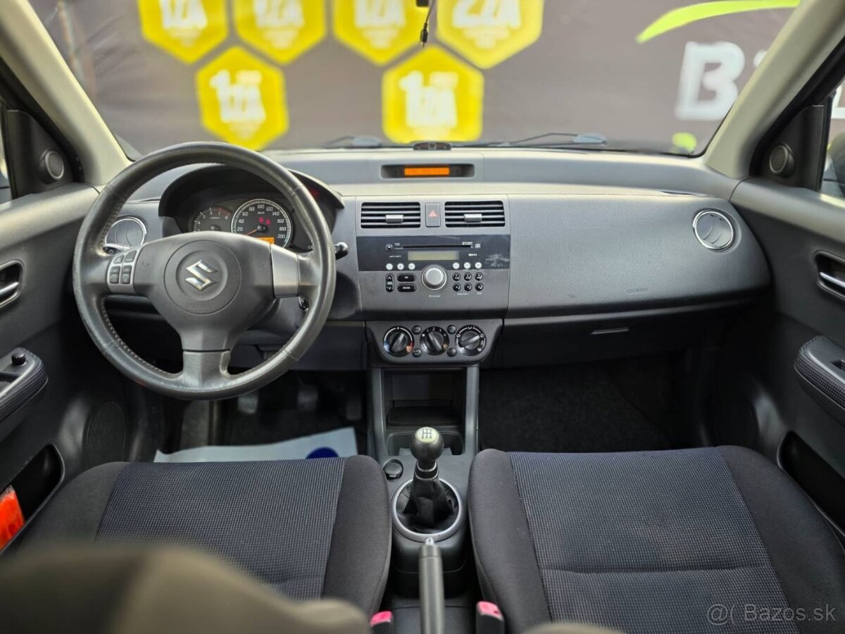 Suzuki Swift 1.3 GLX 4x4 ABS, A/C - 9