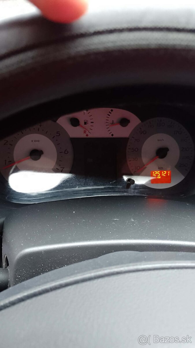 Renault Thalia 1.2 - 9