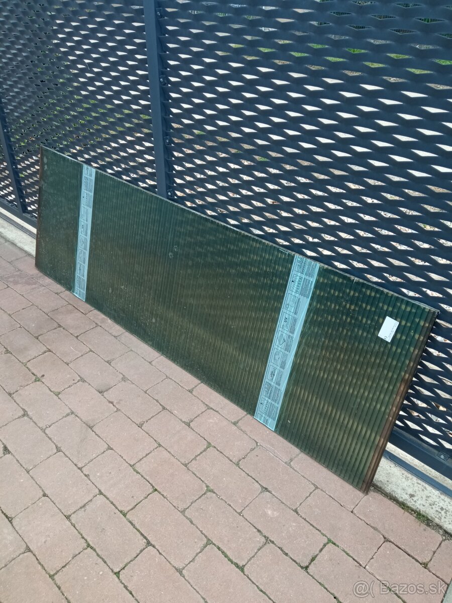 Predám lexan. - 9