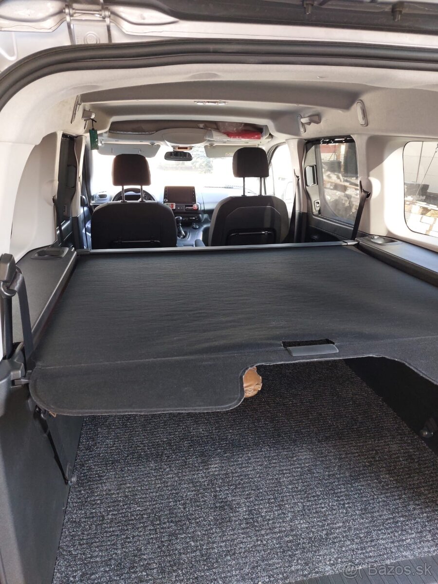 Opel combo Elegance plus L2 1,5 - 9