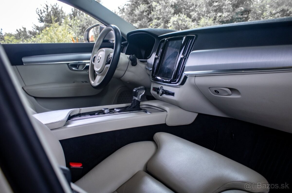Volvo V90 D4 Inscription D4 - TOP výbava - 9