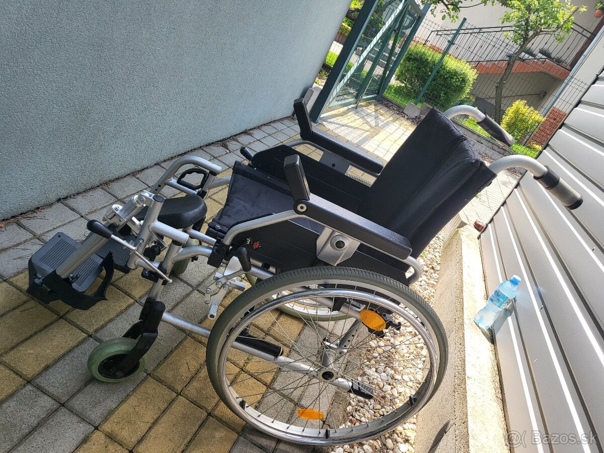 invalidny vozík 43cm - 9