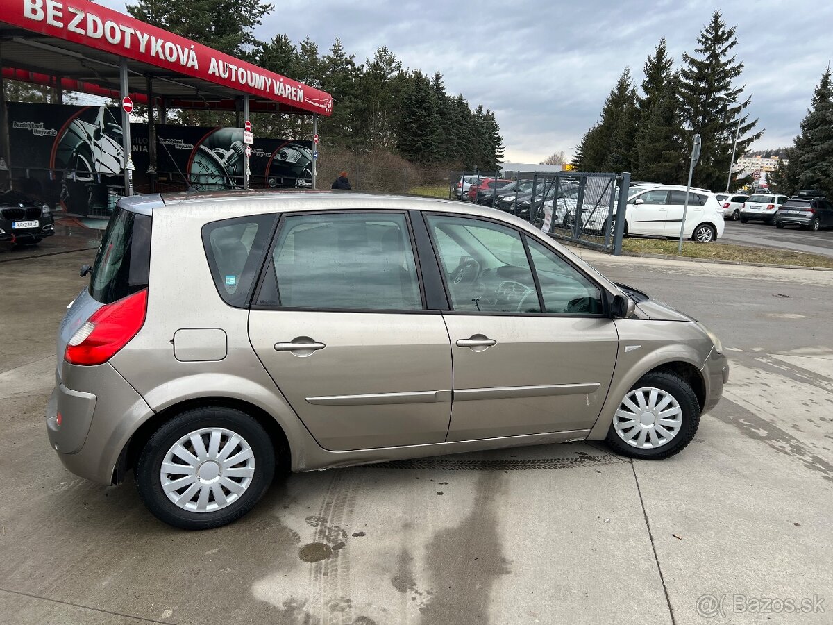 Renault Scenic II. 1.5dCi 63kW - 9