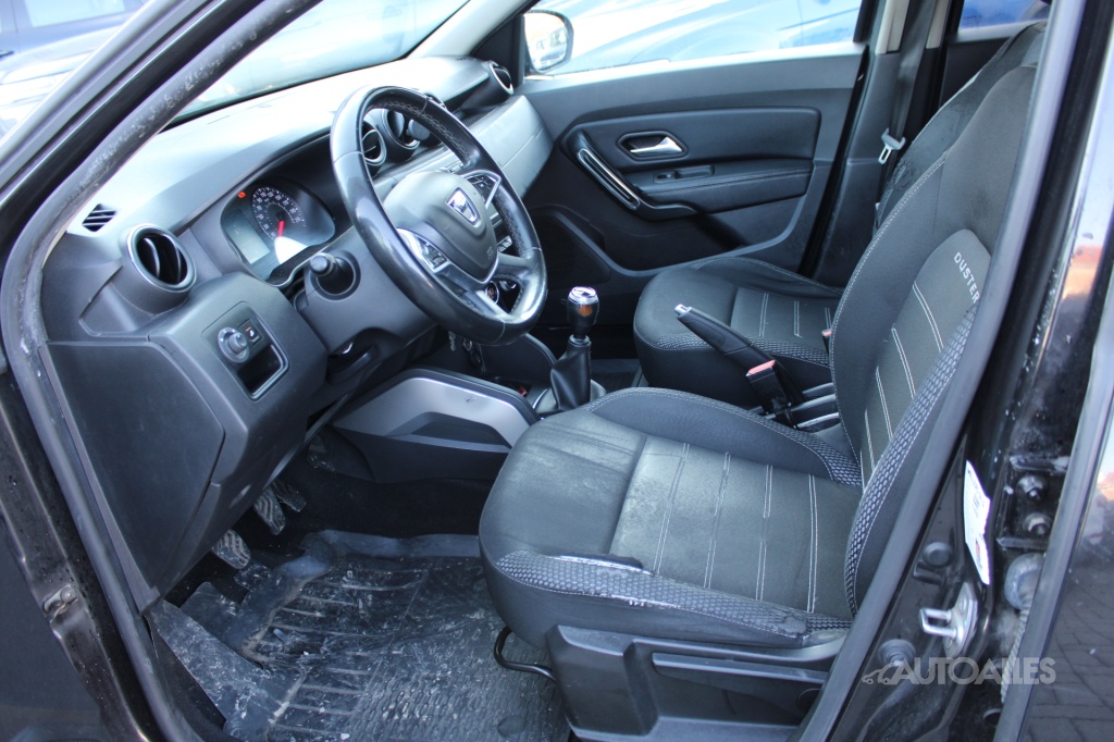 Dacia Duster 1,6 i 16V 4x4 84 kW 4WD - 9