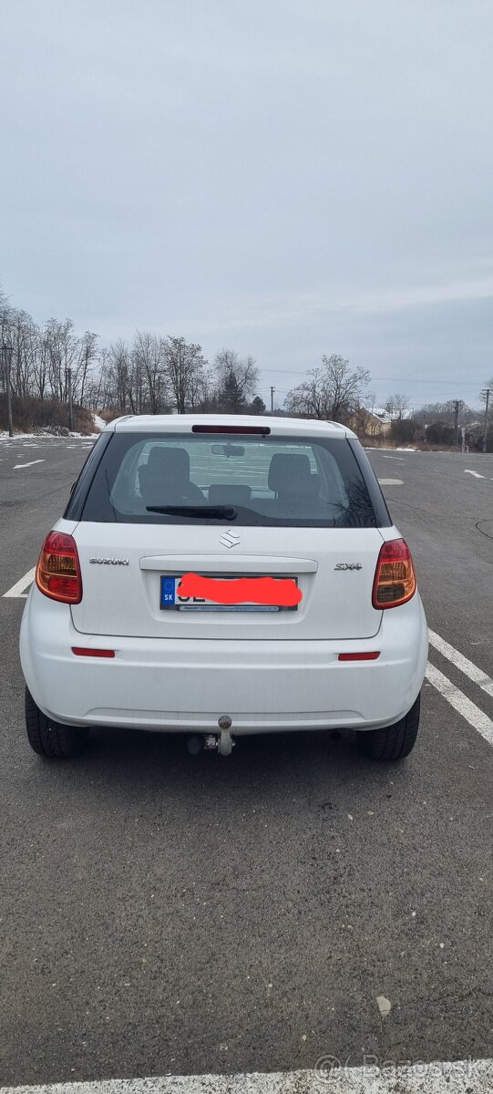Suzuki SX4 - 9