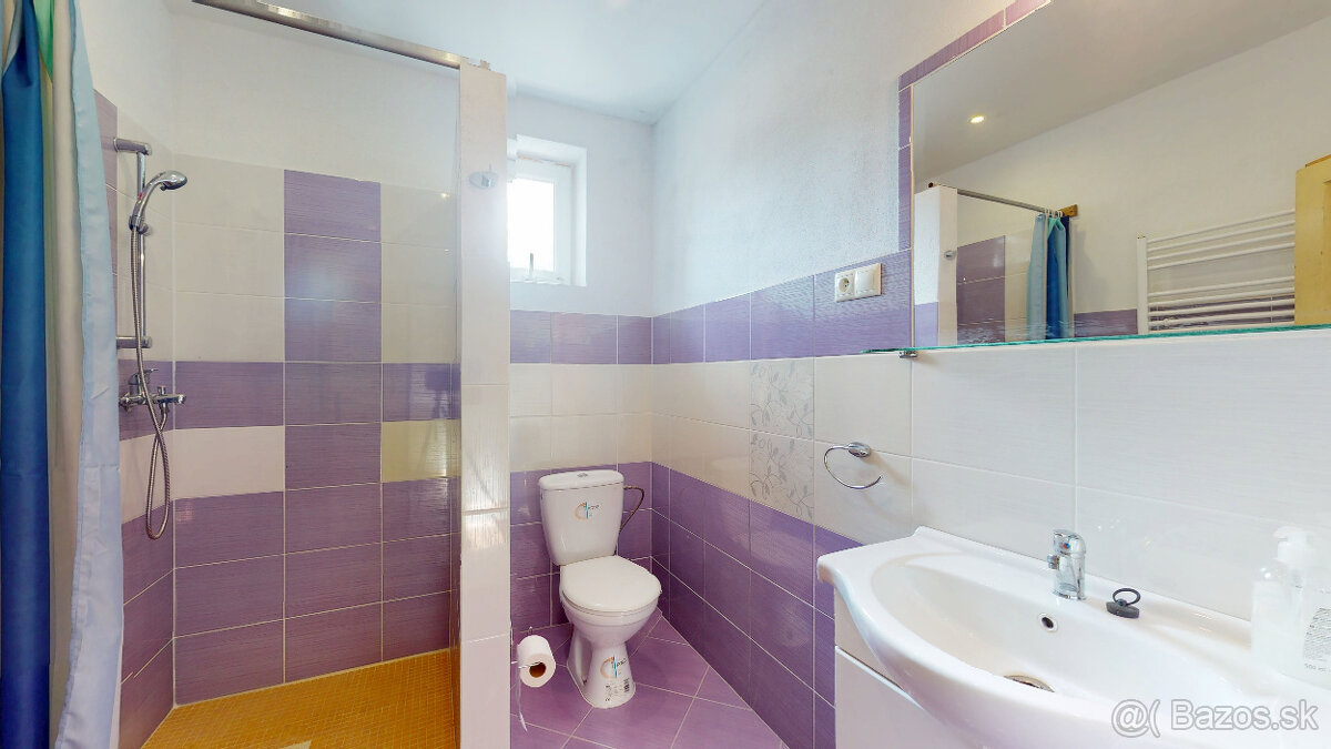 RODINNÝ DOM SO ZÁHRADOU - 9