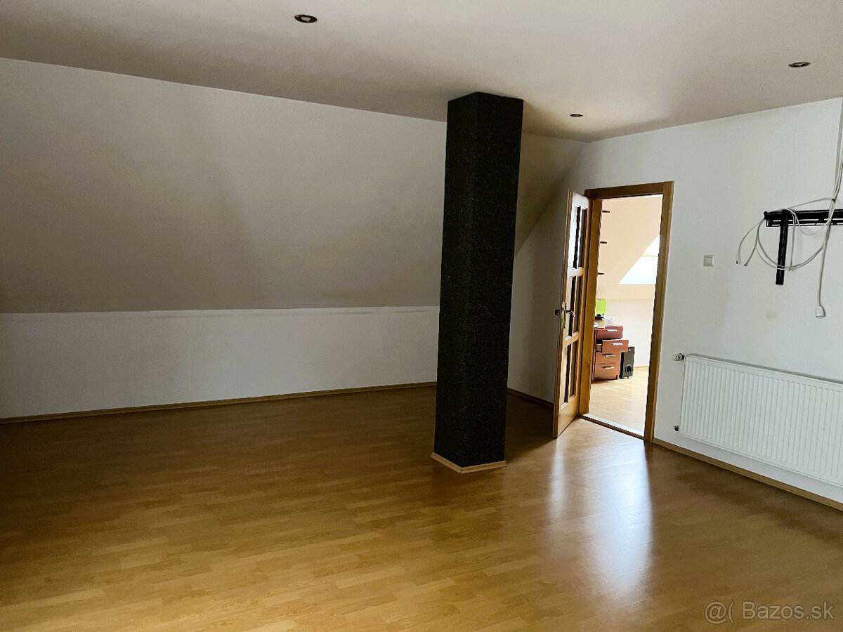 Rodinný dom na predaj - 9