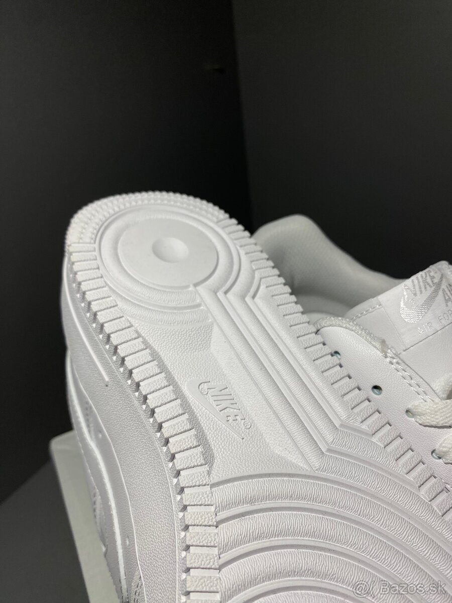 Nike Air Force 1 Biele - 9