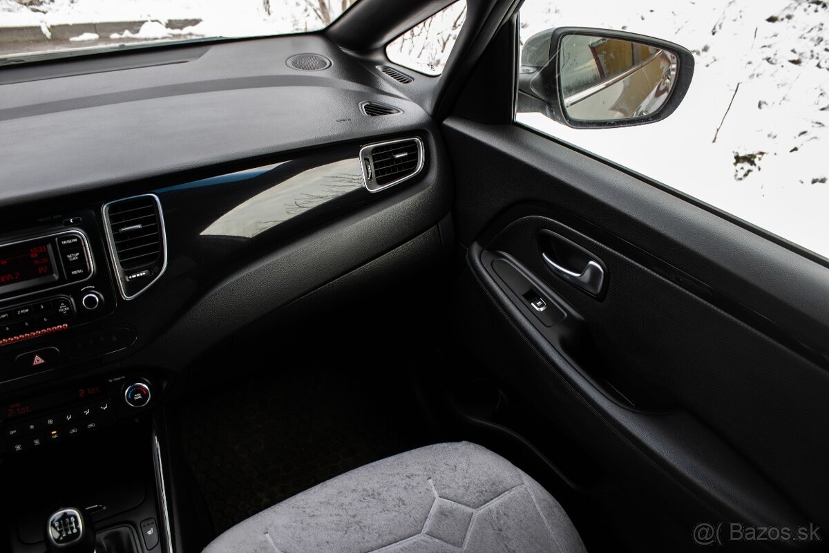 Kia Carens 1.7 CRDi 100kW MT-6st. - 9