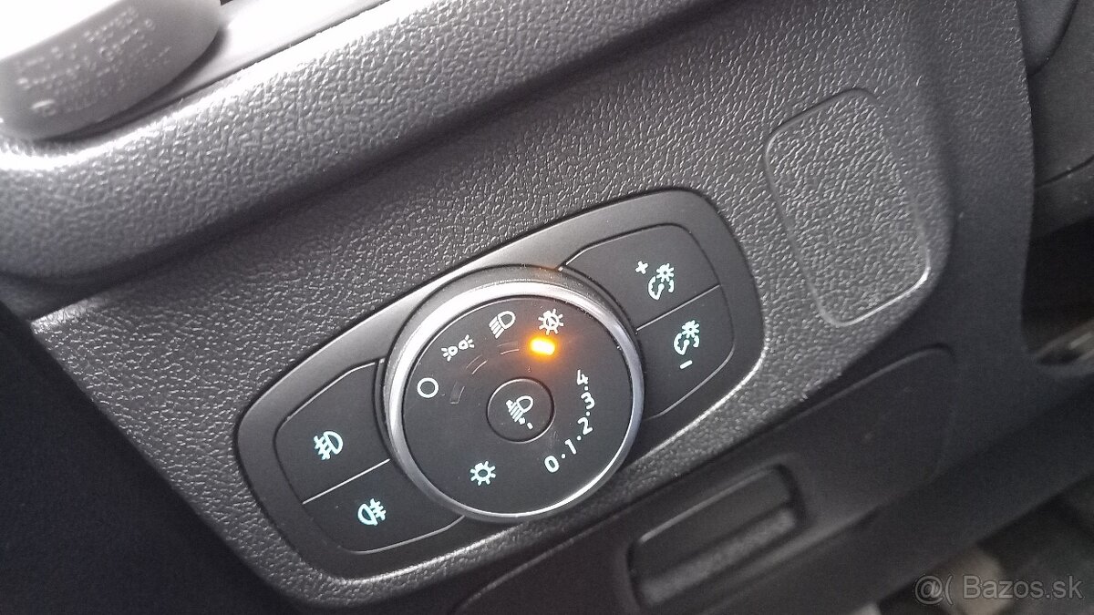 Ford Focus 1.0 EcoBoost - 9