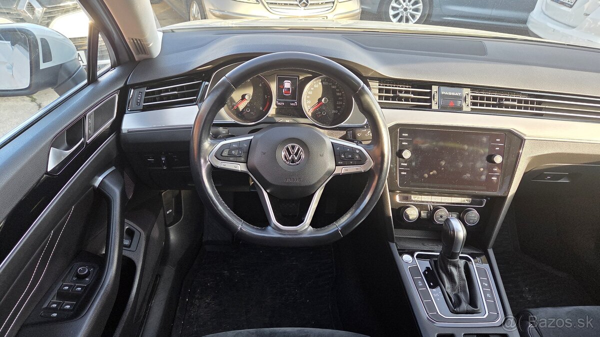 Volkswagen Passat 2,0TDi 140kW, Elegance, DSG - 9