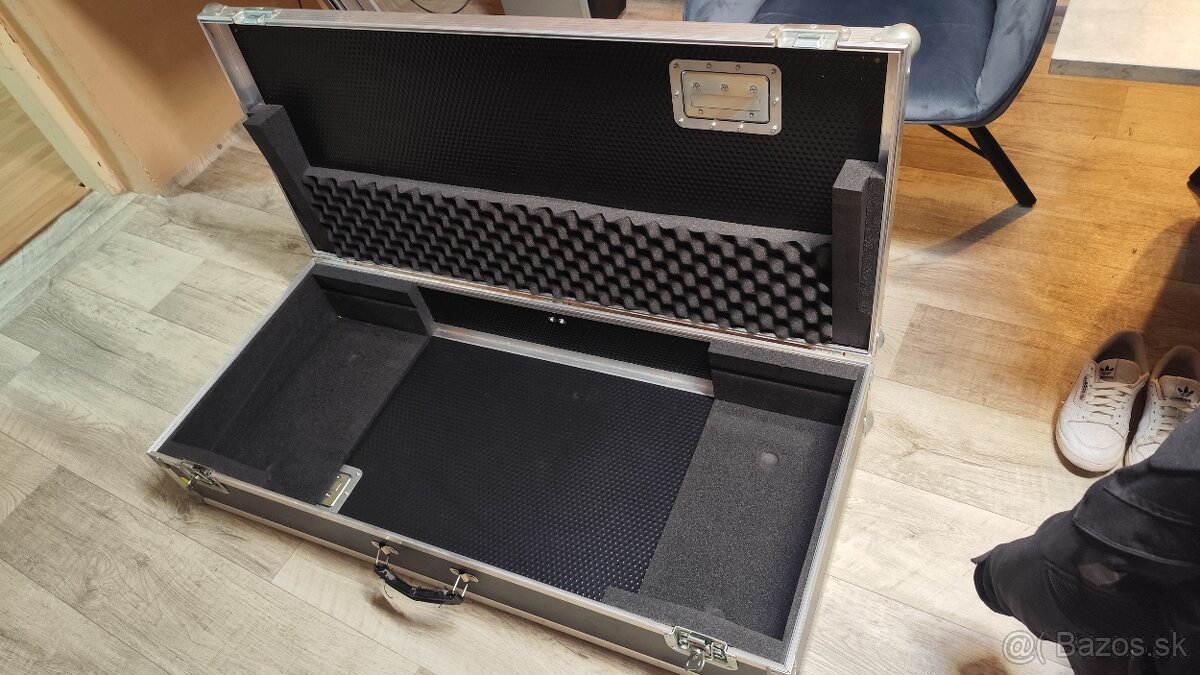 Yamaha Tyros 4 - 9