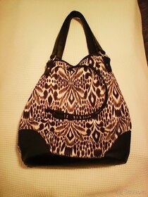 Kabelky a tašky - 9