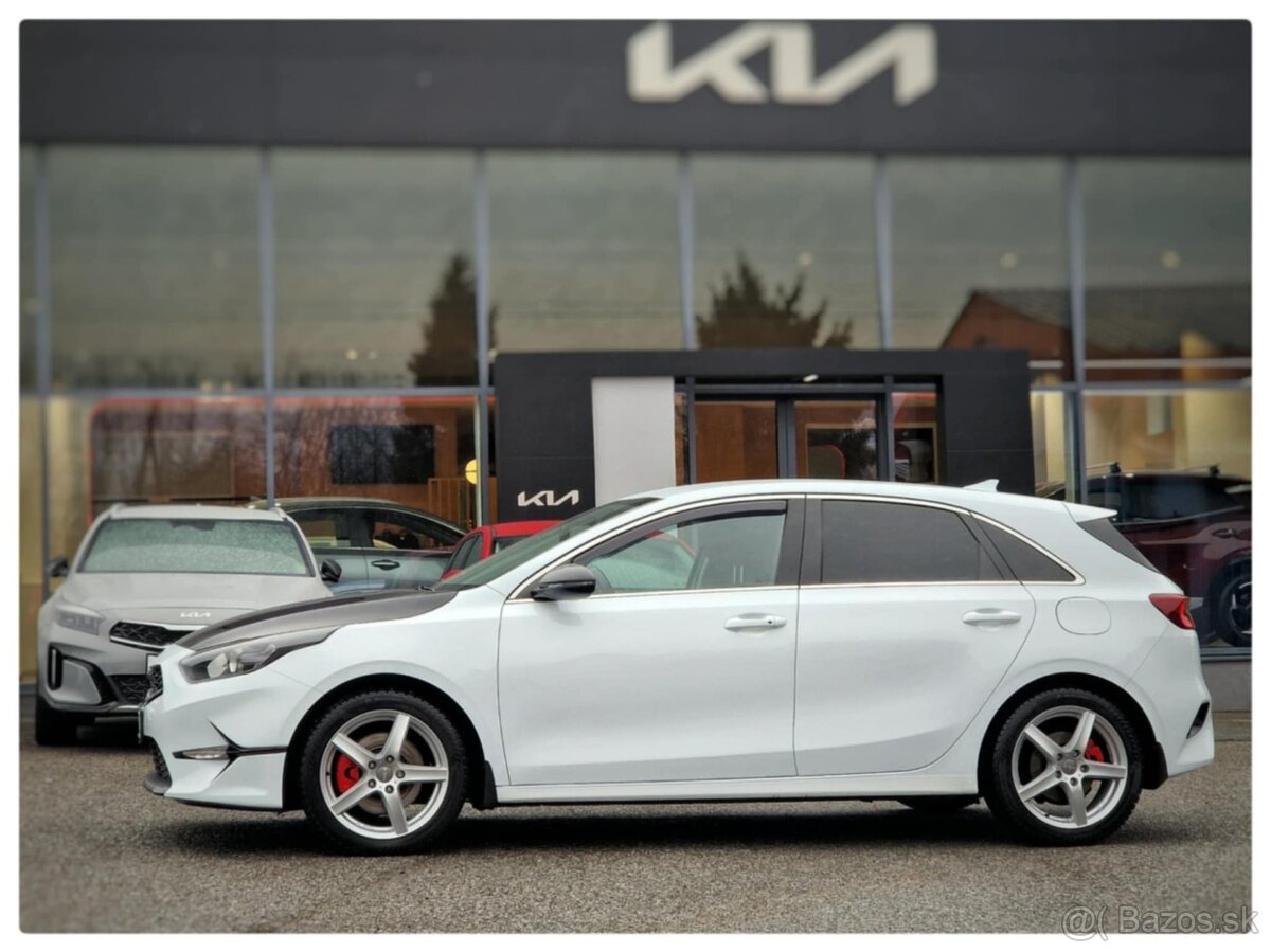 Kia Ceed 1.5 T-GDi Gold - 9