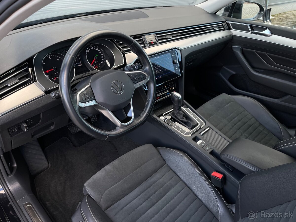 Volkswagen Passat Variant 2.0 TDI Elegance DSG - 9