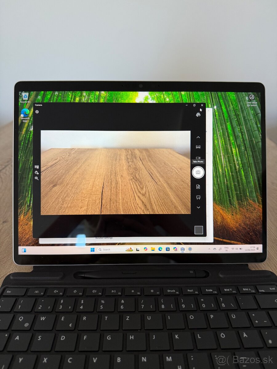 Microsoft Surface - 9