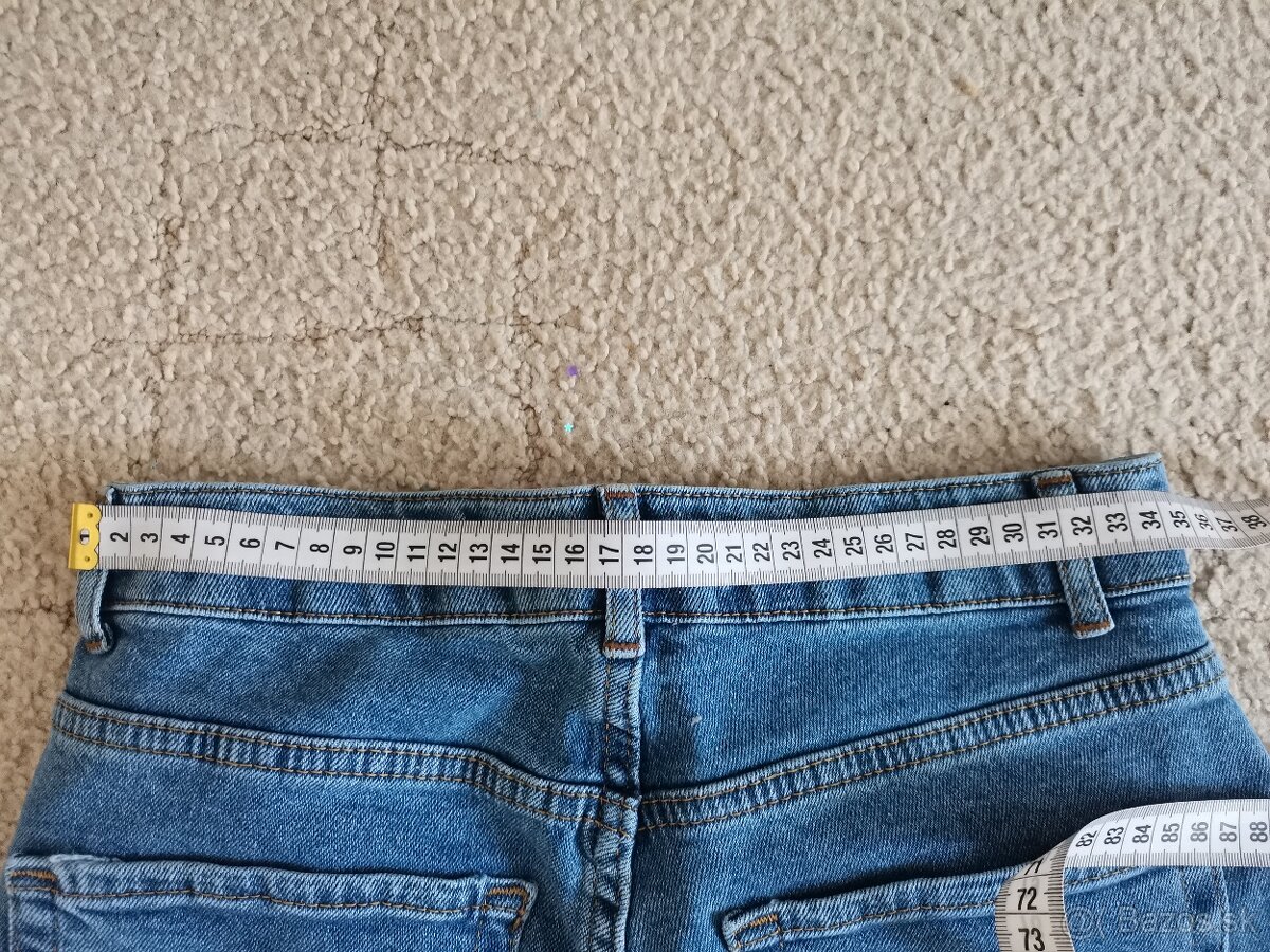 Modré a čierne džínsy - 9