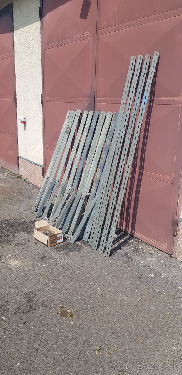 Montovací regál - 9