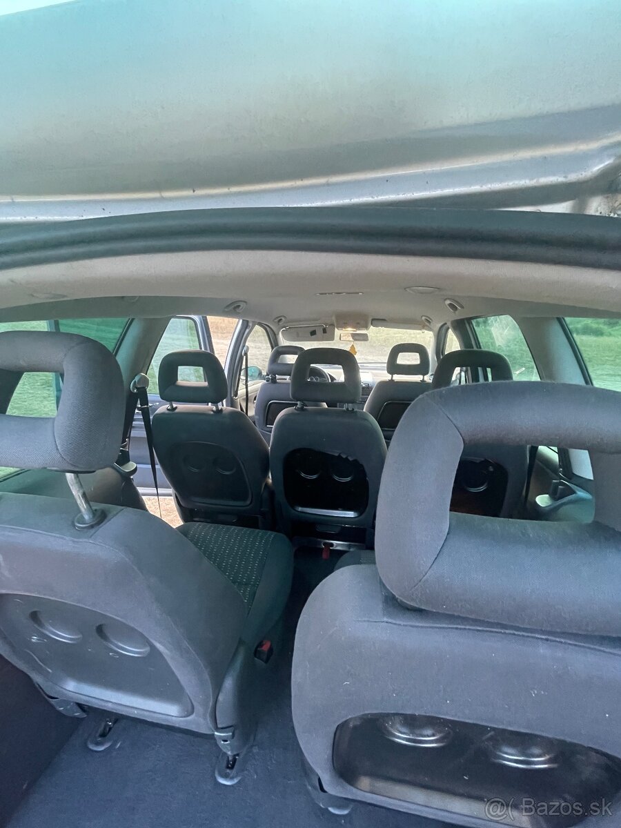 Seat Alhambra 2,0 TDI - 9