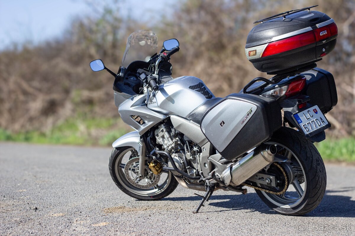 Honda CBF 1000 A - 9