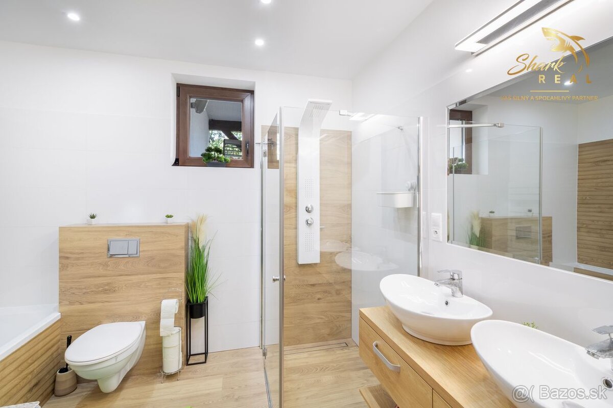 Rodinný dom s bazénom na predaj - 9