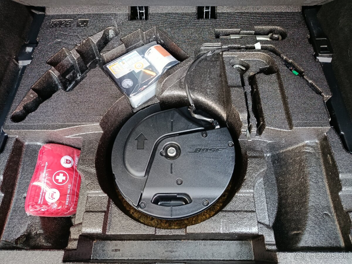 MAZDA CX5 AWD 2,2 135 KW NEJVYŠŠÍ MOŽNÁ VÝBAVA - 9